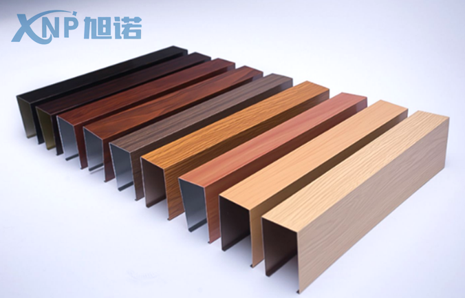 成人看片网站和鋁方通是一種材料嗎？它們的不同點有哪些？