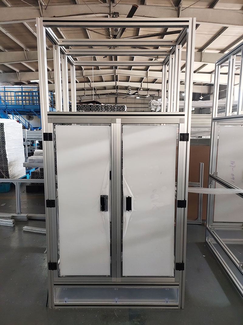 成人看片网站機櫃