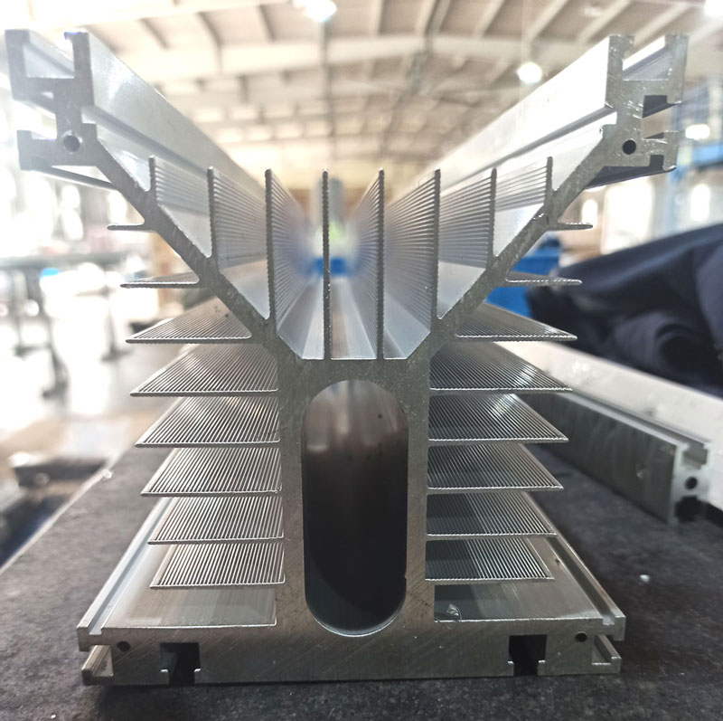 固態繼電器散熱片半成品