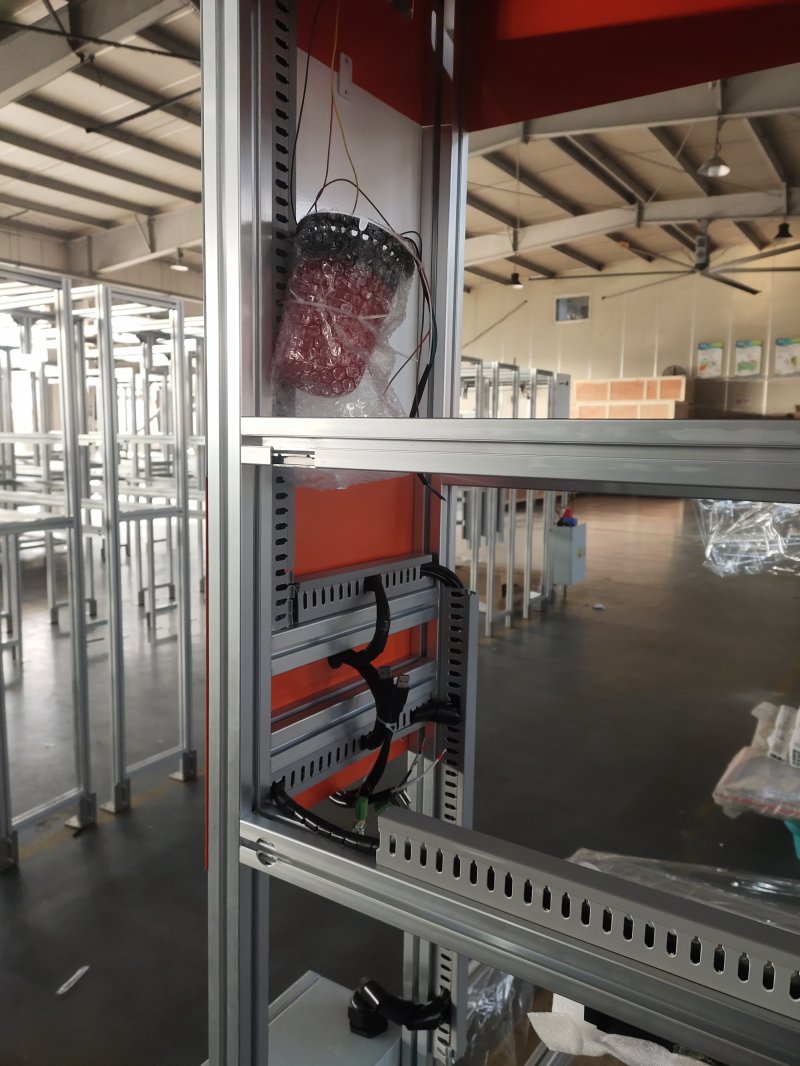 成人看片网站設備機架