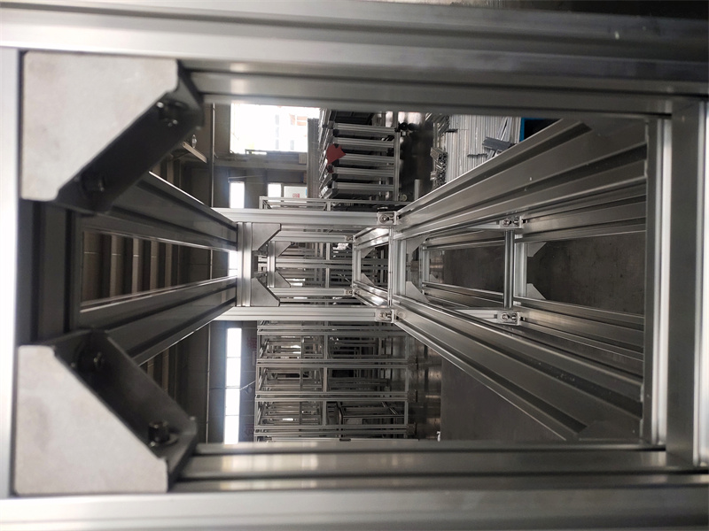 成人看片网站設備防護機架