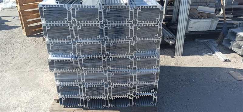 外殼成人看片网站開模定製擠壓